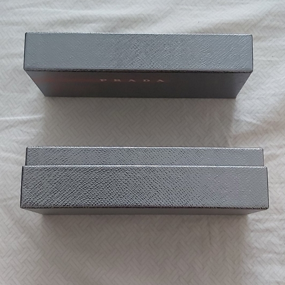 Prada Box - Picture 4 of 4